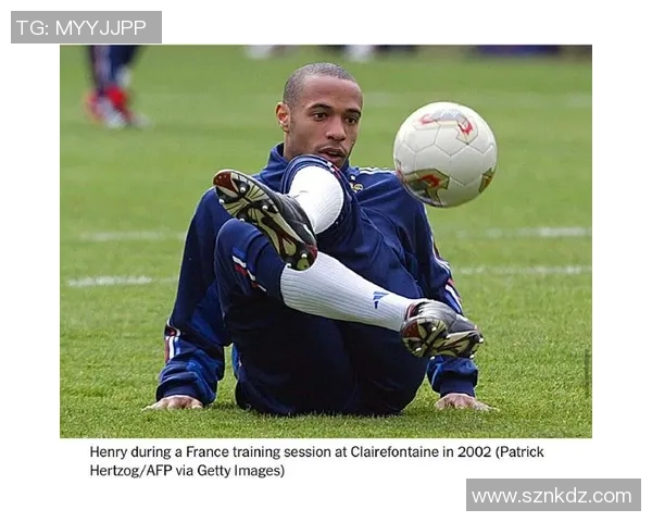 世界足球明星的摇篮：探寻那些造就传奇球员的青训基地与成长故事